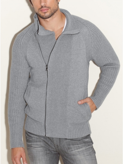 Pulover jacheta cu maneci raglan si fermoar lung intr-o parte