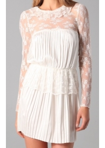 Rochie plisata cu maneci, guler si volan peplum din dantela