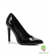 Pantofi pumps din piele lacuita, cu bot ascutit