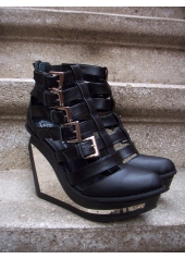 Botine din piele cu platforma sculpturala cu aplicatie metalica