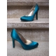 Pantofi pumps din satin, cu bot migdala si platforma ascunsa