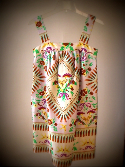 Rochie din matase imprimatam cu bretele late si funda voluminoasa aplicata pe spate