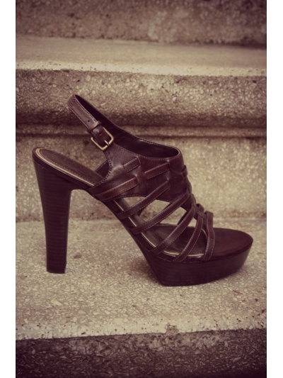 Sandale din piele cu barete subtiri