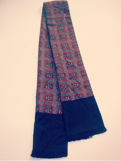 Esarfa vintage texturata cu fir de matase