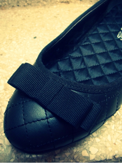 Balerini din piele matlasata, cu funda dubla aplicata