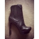 Botine din piele cu insertie de elastic si nervuri, cu toc asimetric