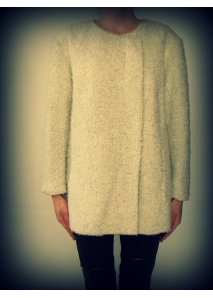 Jacheta cocoon din boucle