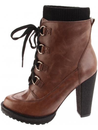Botine cu soseta si elemente hiker