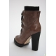 Botine cu soseta si elemente hiker