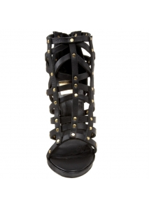 Botine din piele cu barete subtiri intersectate si tinte metalice