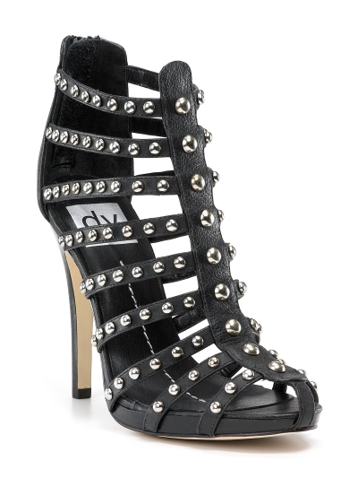 Sandale din piele cu multe barete subtiri, accesorizate cu tinte metalice