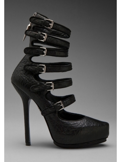 Pantofi pumps din piele cu multe barete subtiri pe glezna