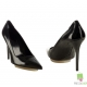 Pantofi pumps din piele lacuita, cu bot ascutit si toc stiletto, decupati asimetric